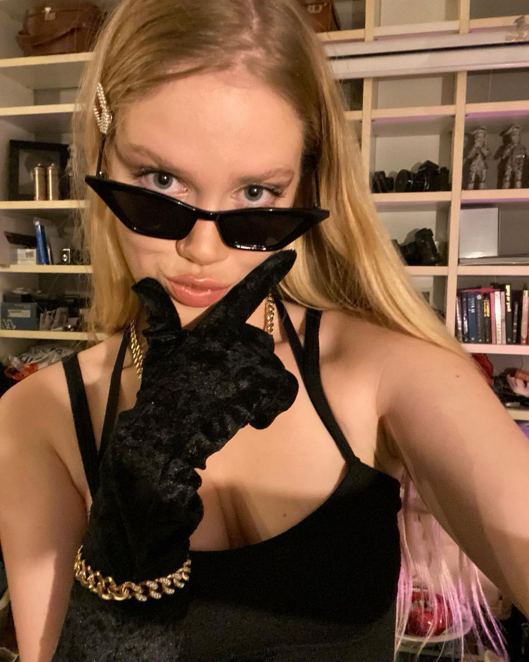 Serel Yereli’den Datça’da yazdan kalma pozlar!