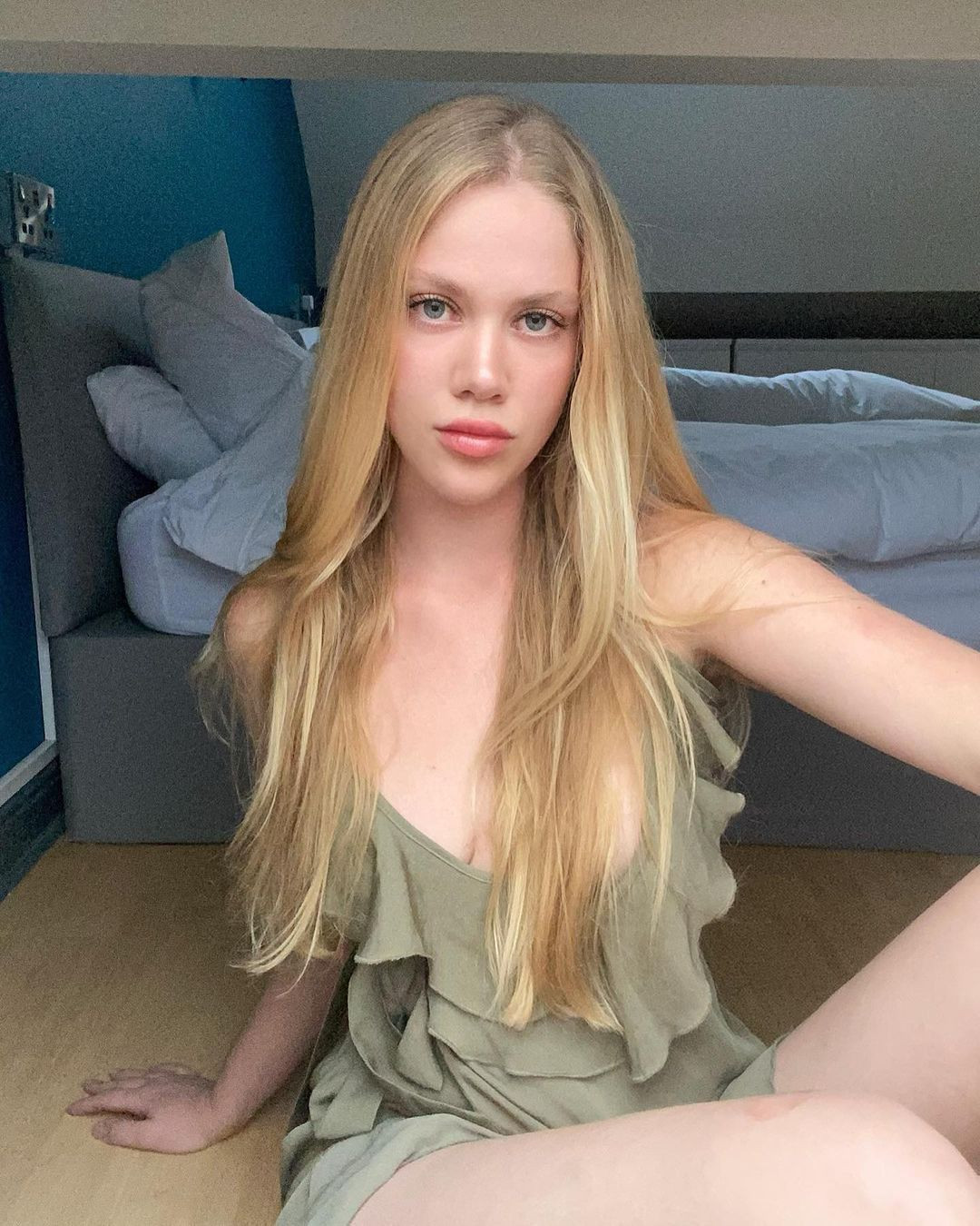 Serel Yereli’den Datça’da yazdan kalma pozlar!