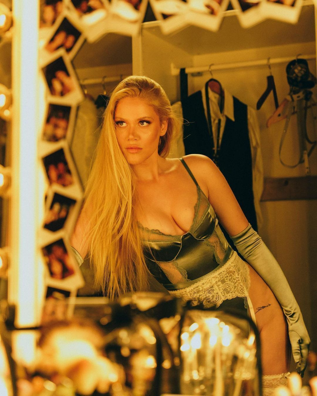 Serel Yereli’den Datça’da yazdan kalma pozlar!