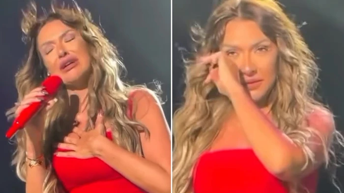 Hadise sahnede gözyaşlarını tutamadı