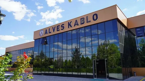 Alves Kablo'dan Stratejik Hamle: Sürekli Bakır Döküm Tesisinde İlk Üretim Başladı