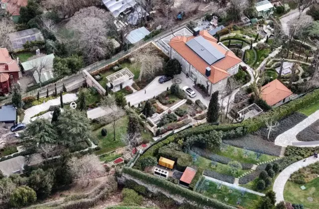 İBB iddianamesinden şok detaylar: Sarıyer’deki villalar nasıl alındı? 50 milyon dolarlık vurgun iddiası!