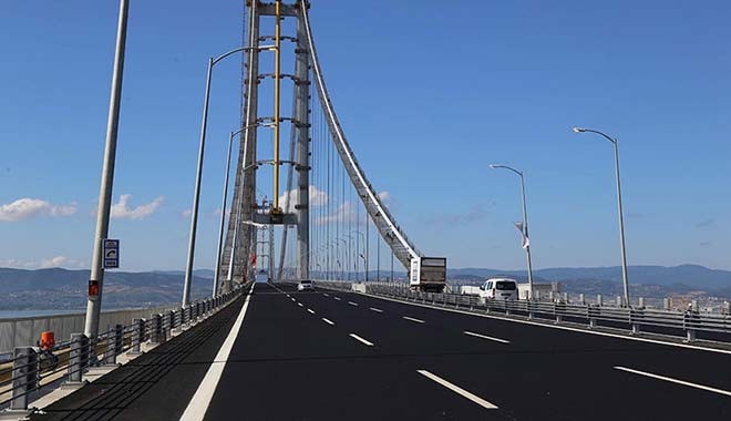 Ak Parti, otoyol geçişlerindeki 4 kat cezanın yarıya indirilmesi teklifini reddetti