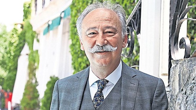 Altan Erkekli: 