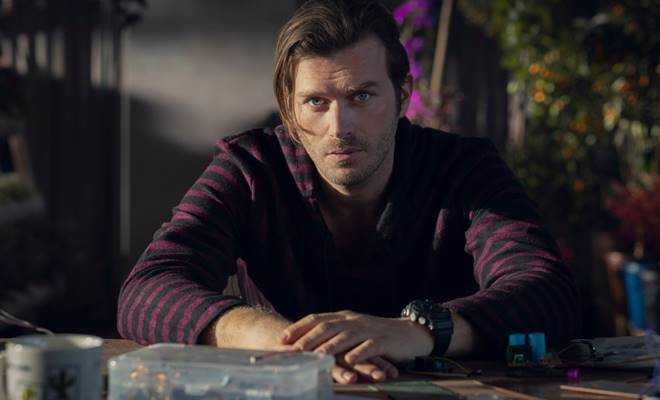 Kıvanç Tatlıtuğ'dan Netflix sürprizi