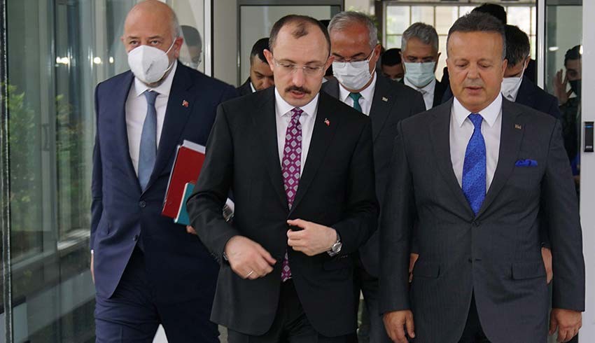 Mart ayında ihrcat 22,7 milyar dolar ile çifte rekor kırdı
