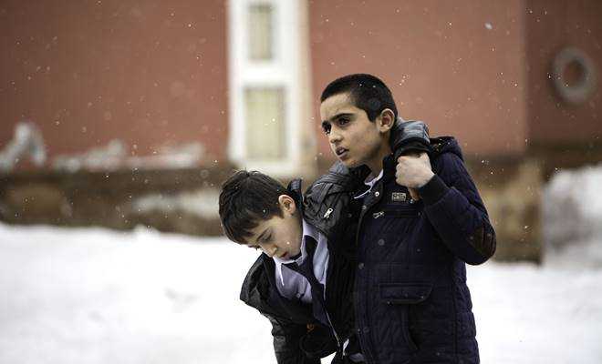 “Okul Tıraşı” Valencia Film Festivali CINEMA JOVE’dan En İyi Film ve Seyirci Ödülü ile döndü!
