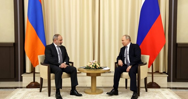 Putin, Paşinyan ile görüştü