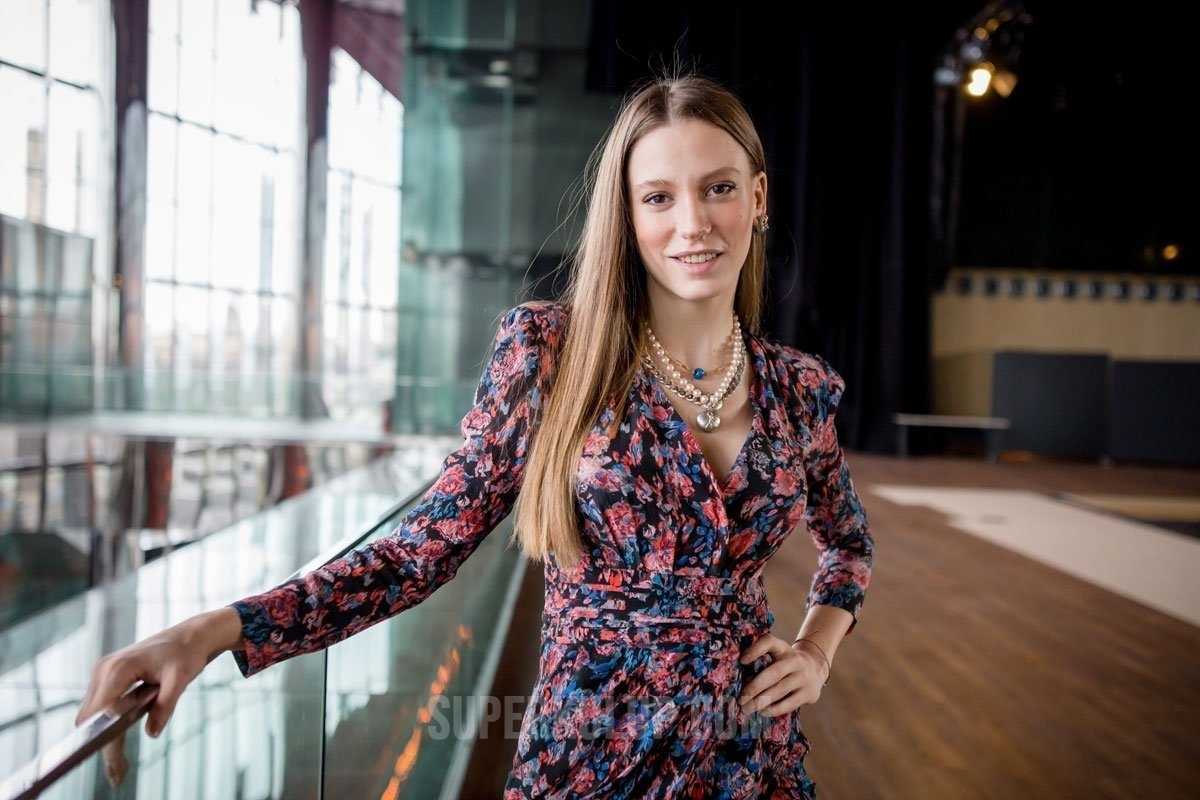 Serenay Sarıkaya'dan milyonlarca TL'lik yatırım!