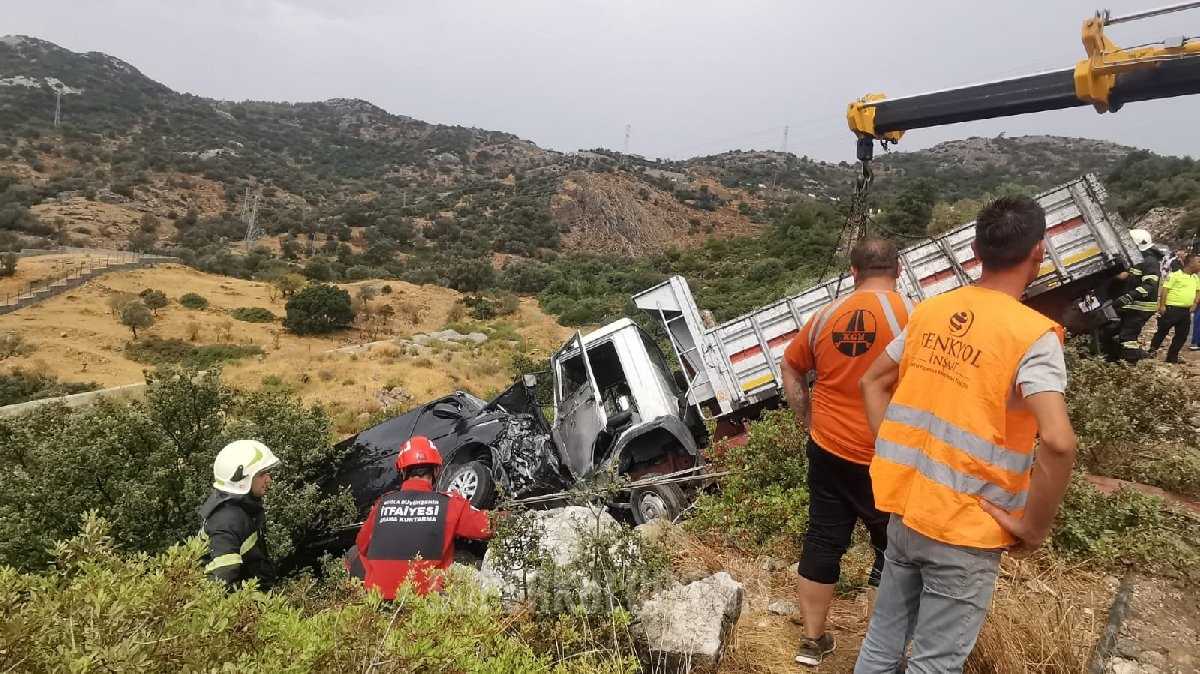 İbrahim Tatlıses ölümden döndü! Kazanın nedeni hakkında olay iddia ve beyaz çarşaf detayı!